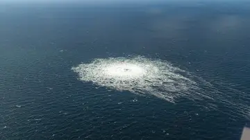 Superficie del mar Báltico después del ataque al gaseoducto Nord Stream Superficie del mar Báltico después del ataque al gaseoducto Nord Stream