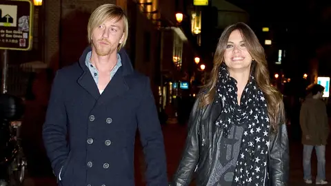 Guti y Romina paseando por Madrid en 2011 Guti y Romina paseando por Madrid en 2011