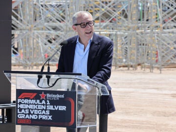 Stefano Domenicali, CEO de la Fórmula 1, presentando el circuito de Las Vegas