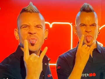 Cristina Pedroche inmortaliza orgullosa la figura del chef Dabiz Muñoz en el Museo de Cera de Madrid Cristina Pedroche inmortaliza orgullosa la figura del chef Dabiz Muñoz en el Museo de Cera de Madrid