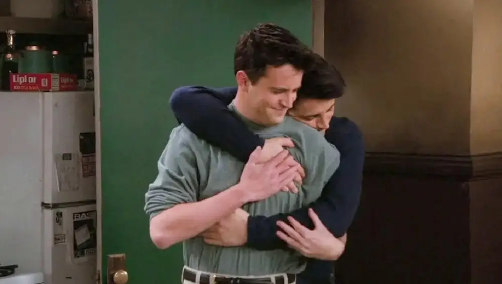 Matthew Perry Matt LeBlanc como Joey y Chandler en Friends Matthew Perry Matt LeBlanc como Joey y Chandler en Friends