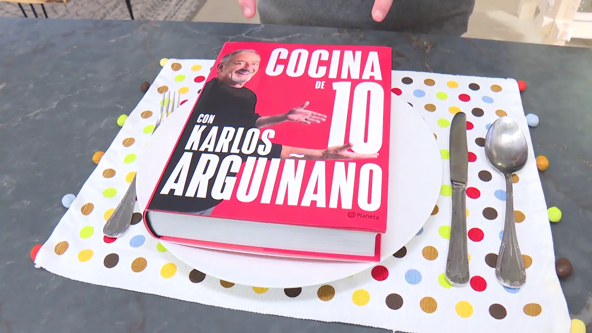 Karlos Argui&ntilde;ano