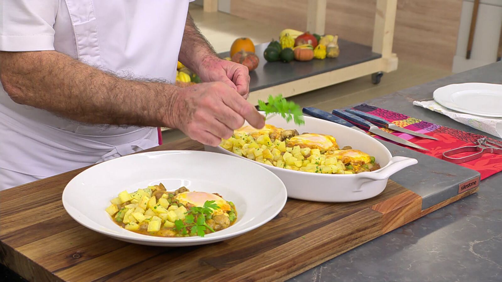 Arguiñano, sobre la receta de huevos guisados de Mercedes: 