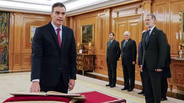 Pedro Sánchez jura su cargo