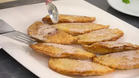 Empanadillas de manzana asada, un postre fácil y rápido de Karlos Arguiñano Empanadillas de manzana asada, un postre fácil y rápido de Karlos Arguiñano