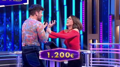 ¡De estar KO a llevarse 1.200 euros! El boxeo salva a Ana en Password