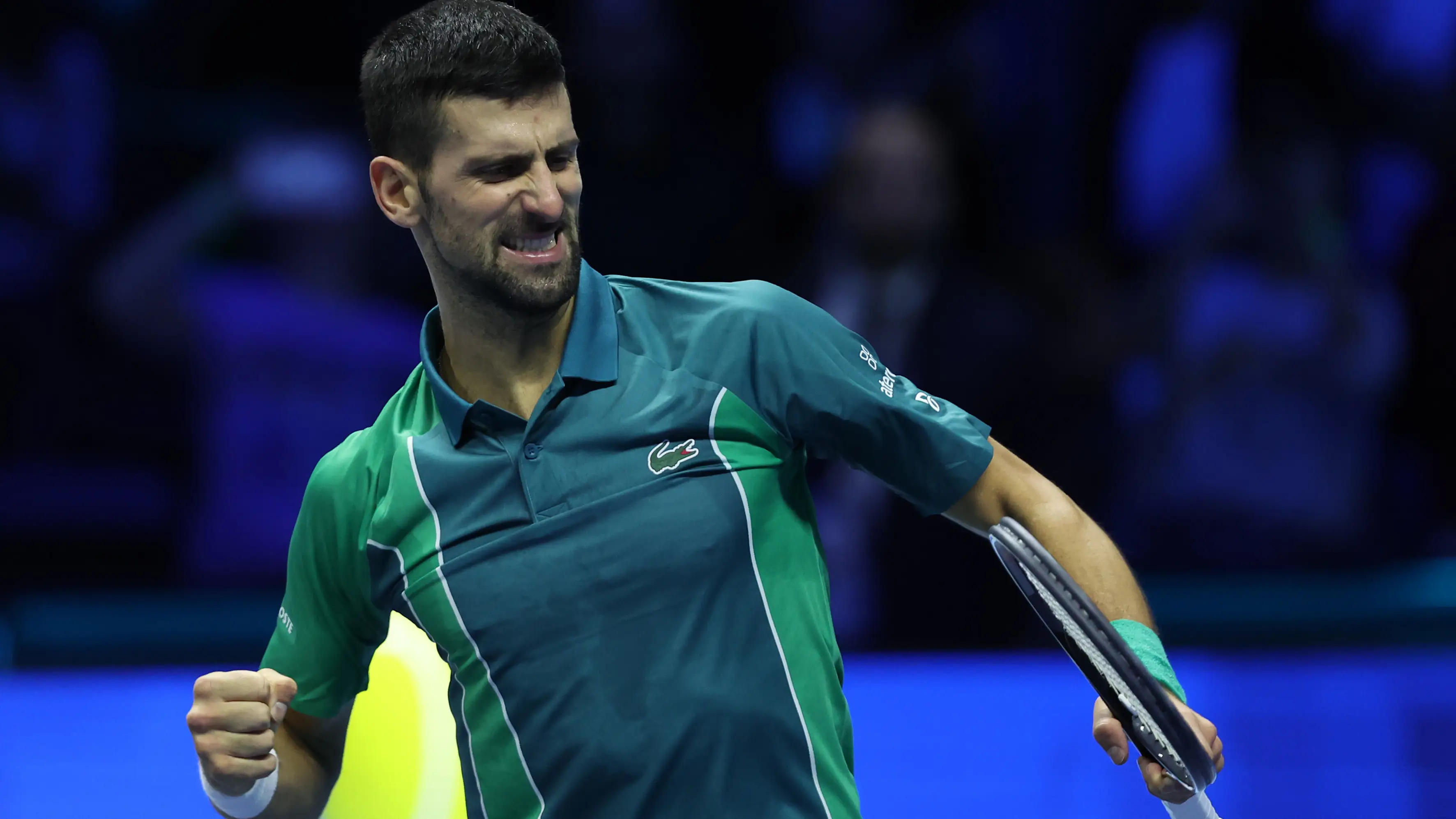 Novak Djokovic celebra en su partido ante Carlos Alcaraz