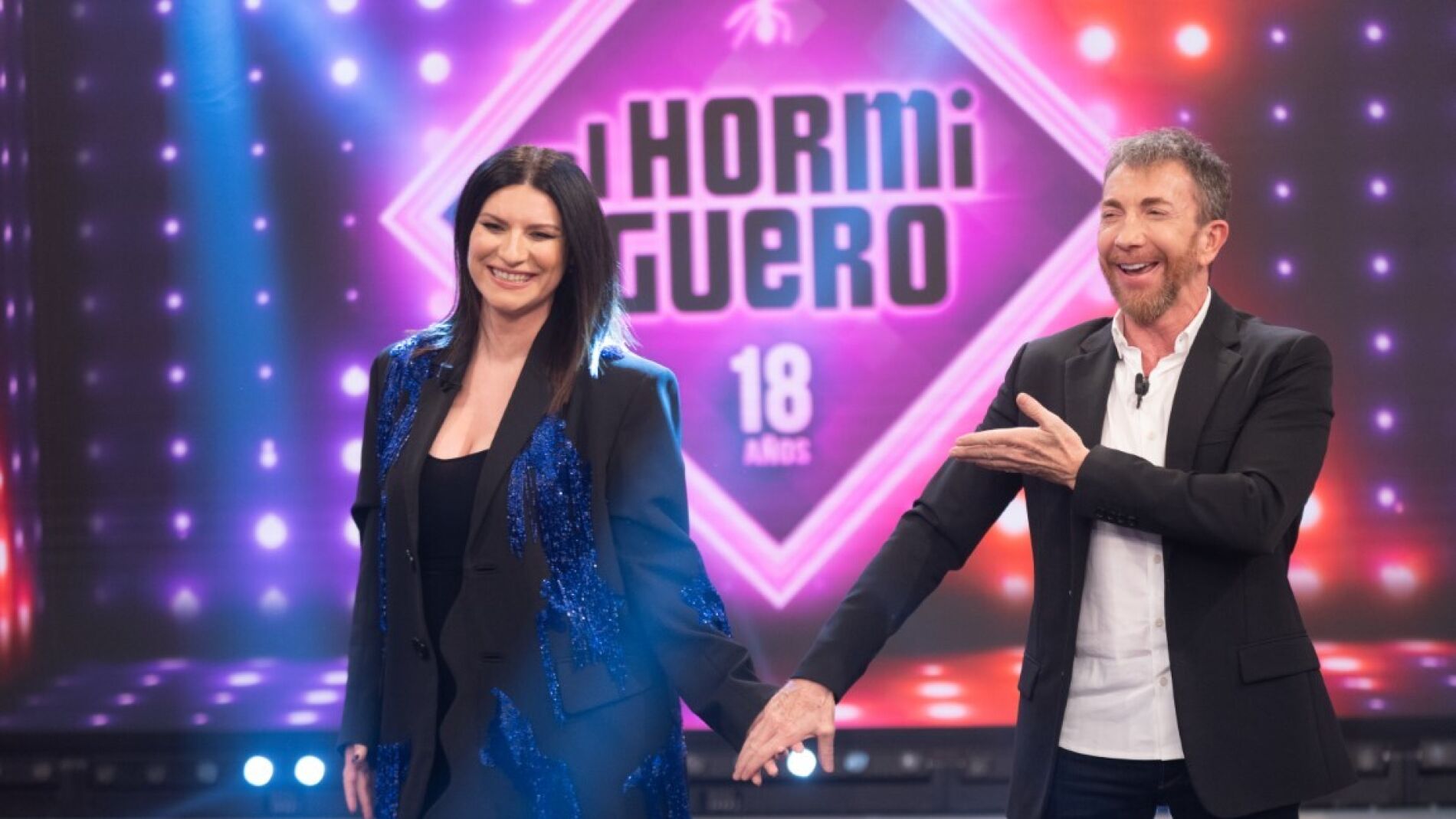 Disfruta De La Entrevista Completa A Laura Pausini En El Hormiguero