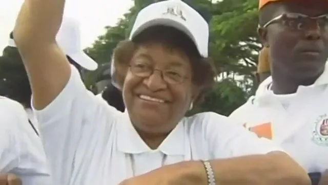 Efem&eacute;rides de hoy 23 de noviembre de 2023: Ellen Johnson Sirleaf es elegida presidenta de Liberia