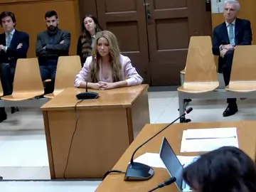 Shakira, en juicio. Shakira, en juicio.