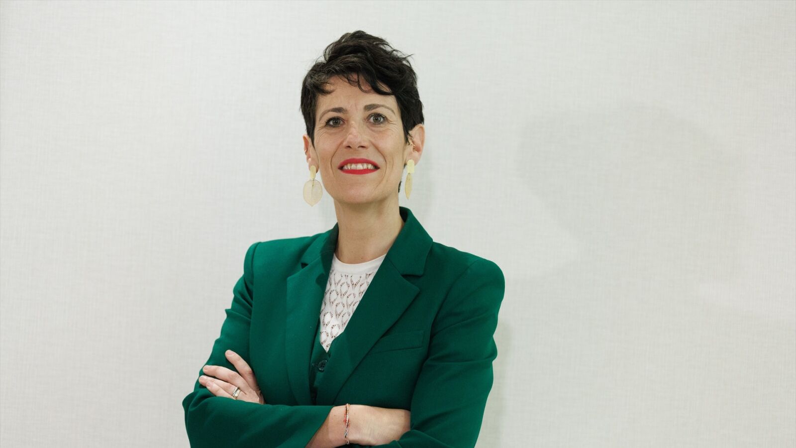 ¿Quién es el Elma Saiz, la nueva ministra de Seguridad Social?