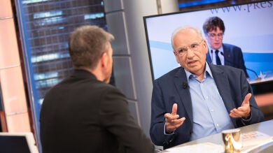 Alfonso Guerra se moja sobre un hipotético referéndum en Cataluña: 
