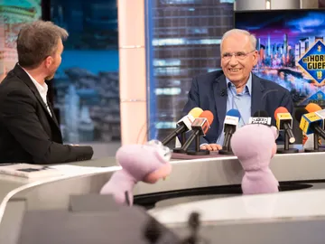 Alfonso Guerra desvela cómo es el búnker super blindado del presidente: "Tiene de todo" Alfonso Guerra desvela cómo es el búnker super blindado del presidente: "Tiene de todo"