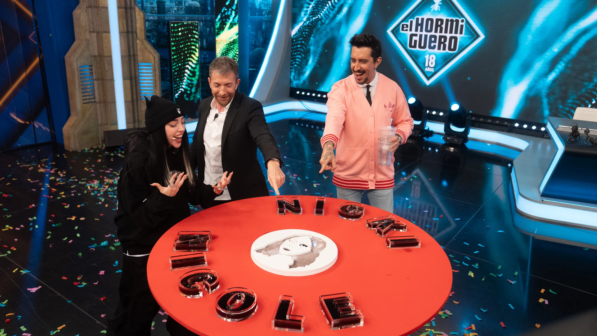 El "regalo científico" de Marron que ha dejado boquiabierta a Nicki Nicole: "¡No puede ser!" El "regalo científico" de Marron que ha dejado boquiabierta a Nicki Nicole: "¡No puede ser!"