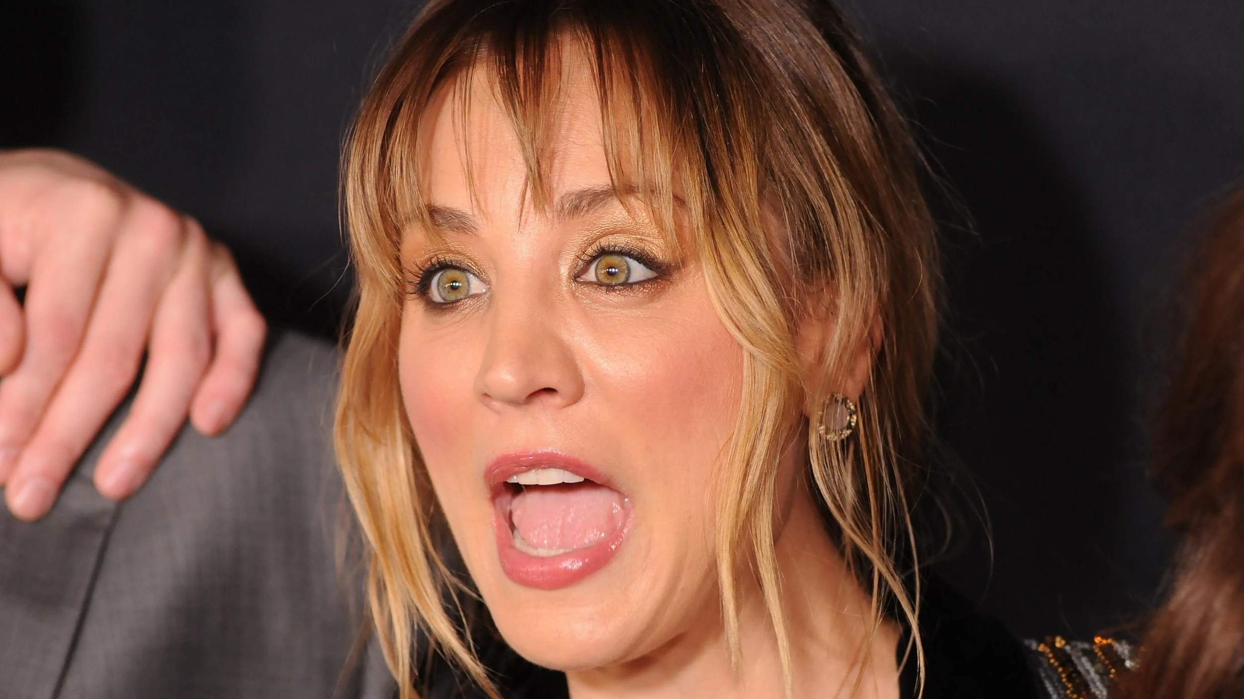 Kaley Cuoco en la premiere de la película Meet Cuteen el Manhattan West Plaza in New York en septiembre de 2022 Kaley Cuoco en la premiere de la película Meet Cuteen el Manhattan West Plaza in New York en septiembre de 2022
