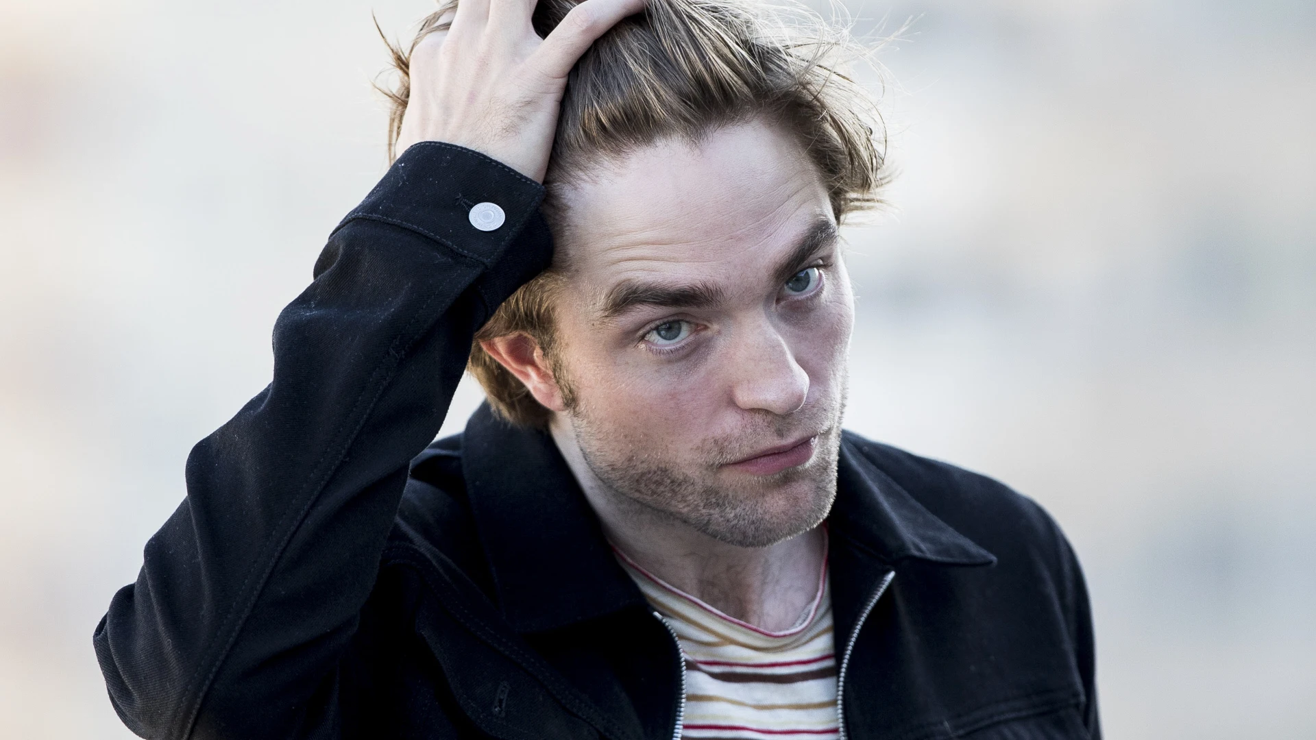 Robert Pattinson