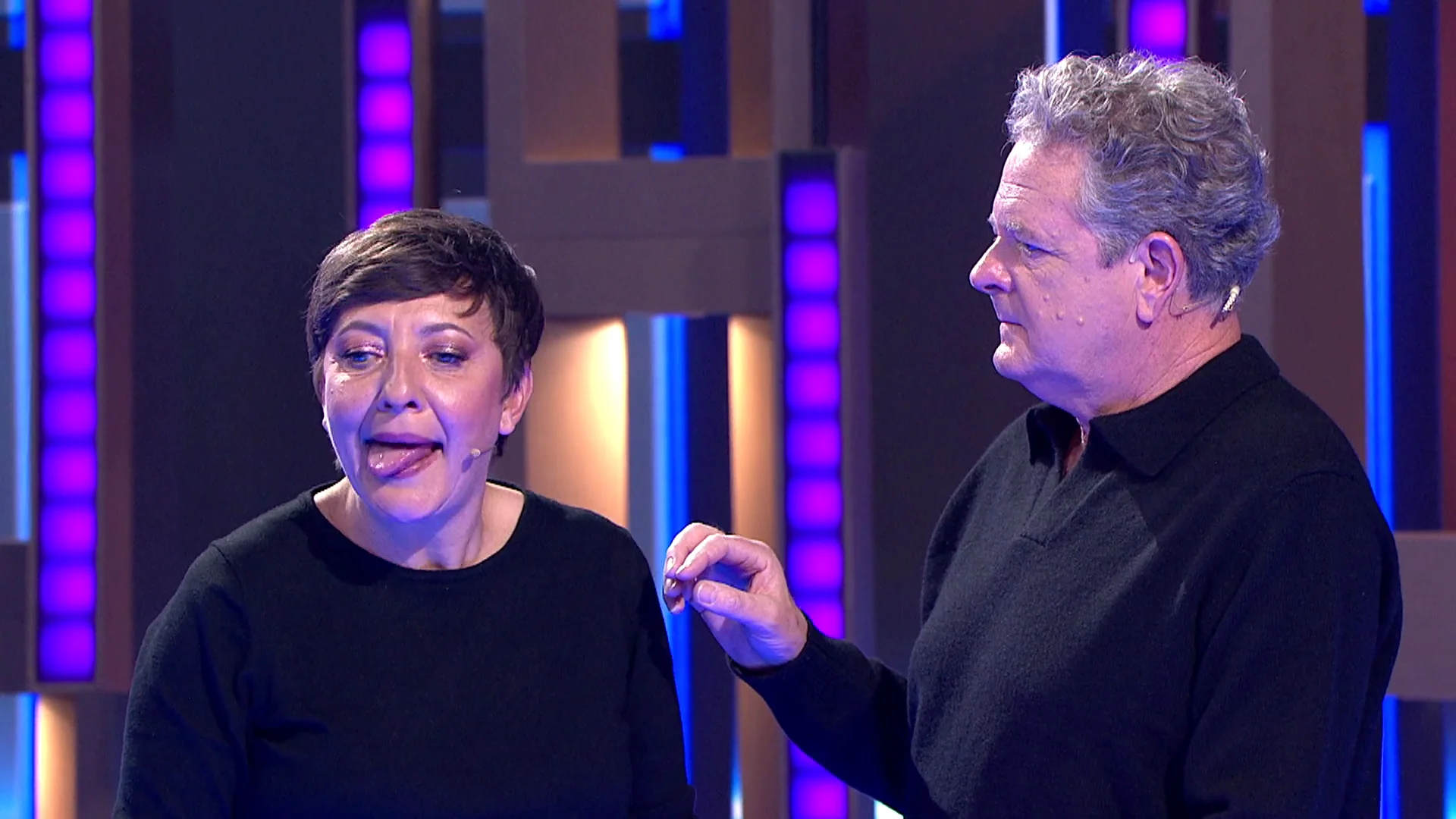 El extra&ntilde;o gesto de Fernando con la lengua que desconcierta a Eva Hache y Juan Luis Cano