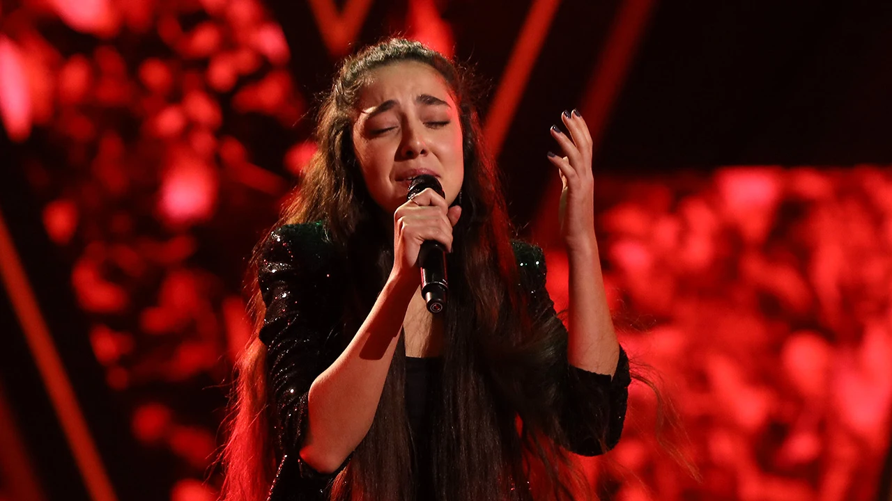 La emoción de Nereida cantando La Llorona provoca las lágrimas a Antonio Orozco La emoción de Nereida cantando La Llorona provoca las lágrimas a Antonio Orozco