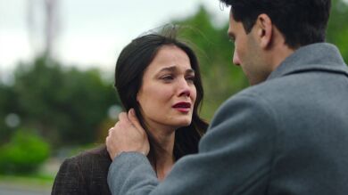 La despedida más amarga de Ilgaz y Ceylin antes de la entrada en prisión del fiscal Kaya: 