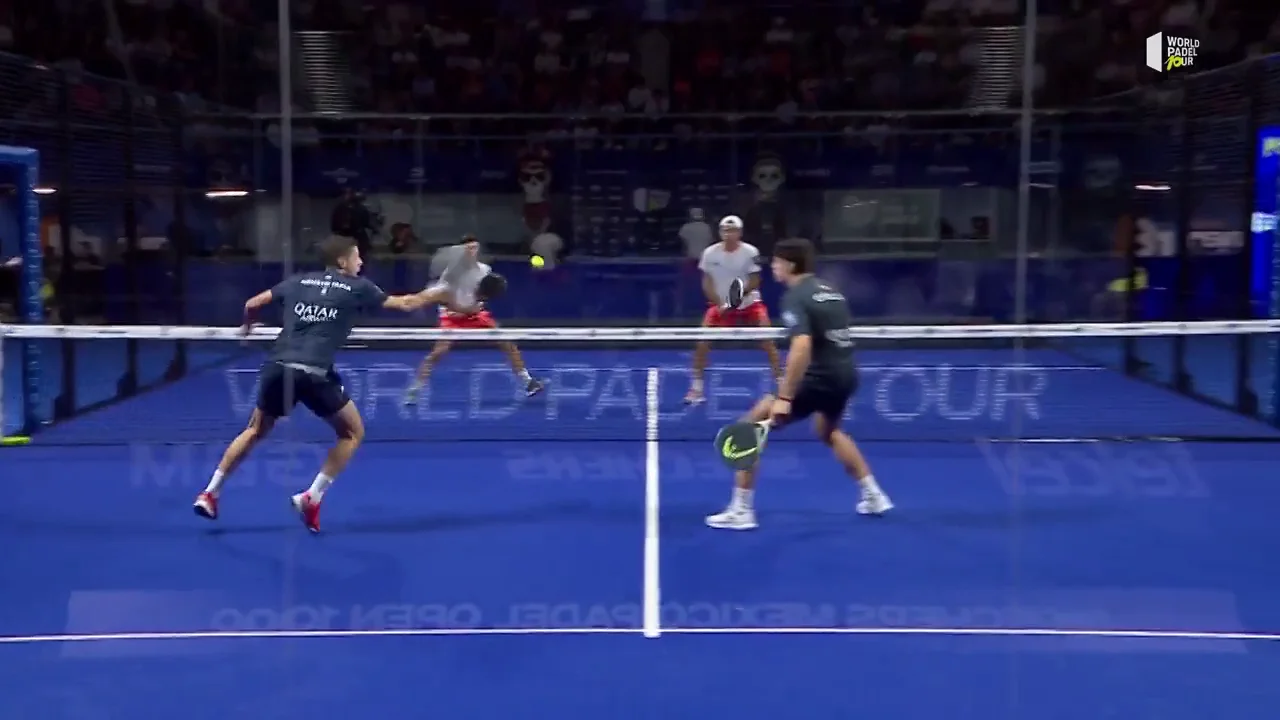 Tapia y Coello celebran el número 1 coronándose en el Mexico Padel Open Tapia y Coello celebran el número 1 coronándose en el Mexico Padel Open