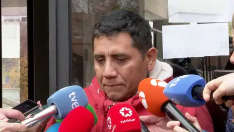 Padre de la joven asesinada. Padre de la joven asesinada.