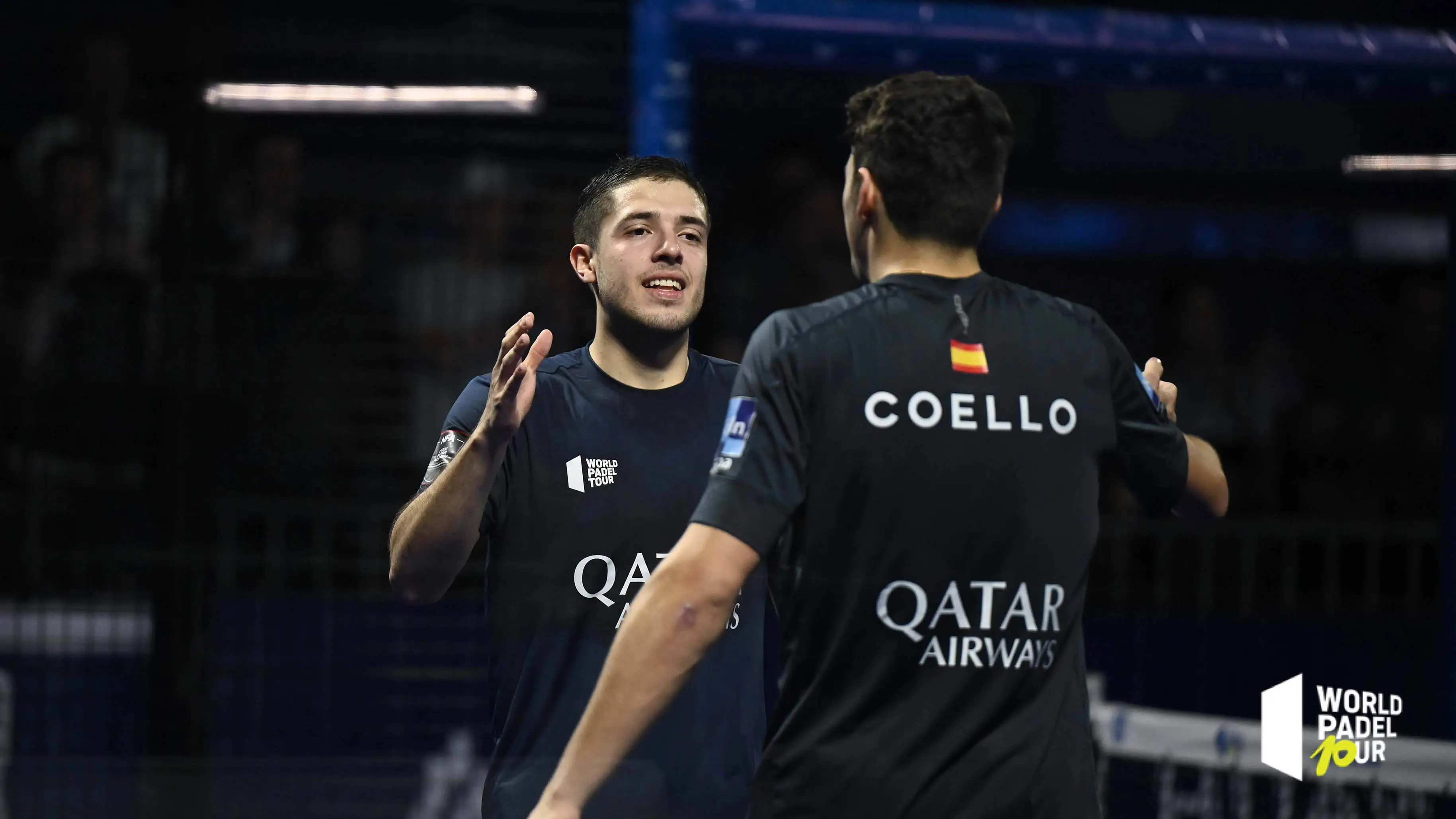 Agust&iacute;n Tapia y Arturo Coello celebran un punto en el Skechers Mexico Padel Open