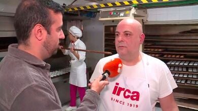 Manuel, el panadero que no es capaz de encontrar a nadie para trabajar en su negocio: 