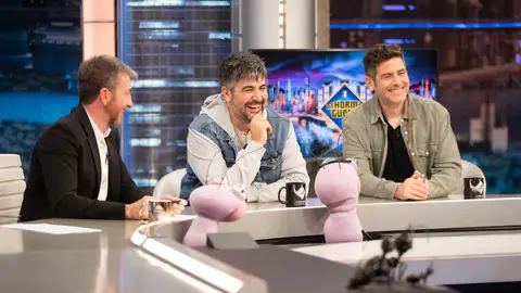 ¿Cómo se llevan los hermanos Muñoz? Las hormigas ponen a Estopa a prueba ¿Cómo se llevan los hermanos Muñoz? Las hormigas ponen a Estopa a prueba