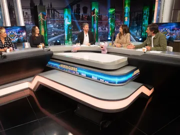 "¿El Rey también caga?": Los colaboradores confiesan los mayores descubrimientos que tuvieron de niños "¿El Rey también caga?": Los colaboradores confiesan los mayores descubrimientos que tuvieron de niños