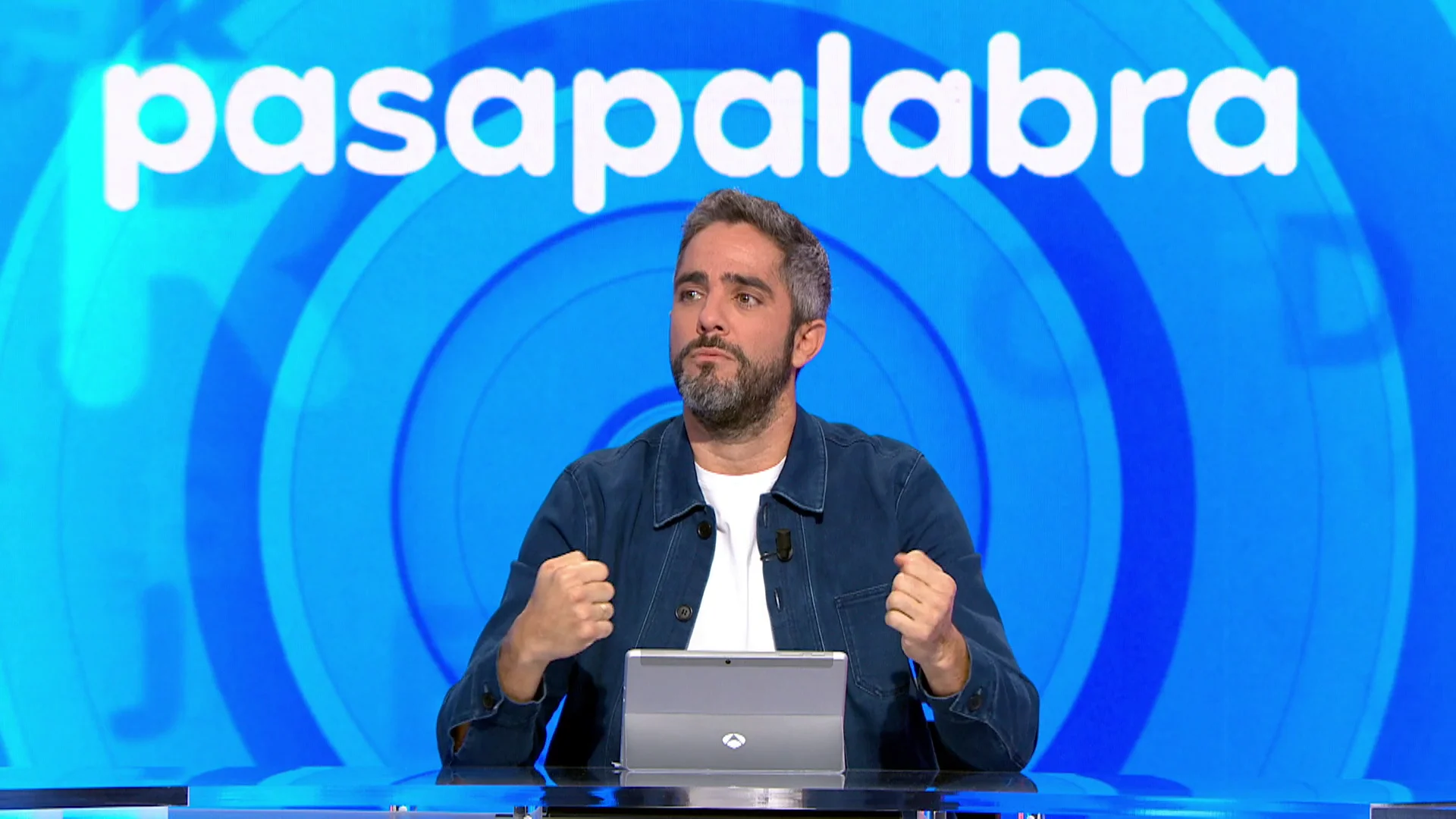 El ‘golpe’ de suerte de Óscar: aprovecha el gran enredo de Roberto Leal en La Pista El ‘golpe’ de suerte de Óscar: aprovecha el gran enredo de Roberto Leal en La Pista