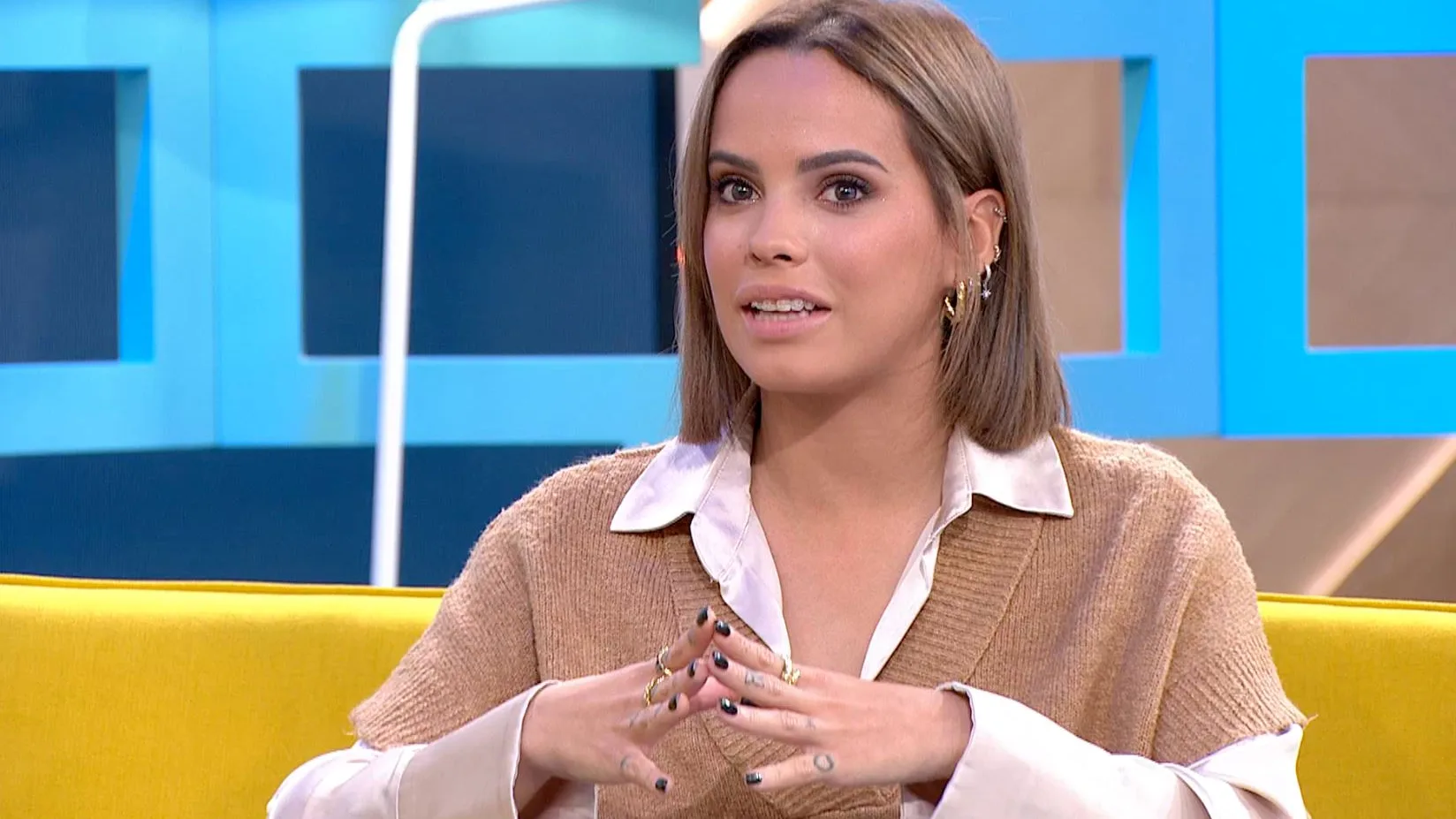 Gloria Camila.