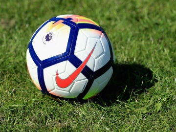 El balón oficial de la Premier League en 2017