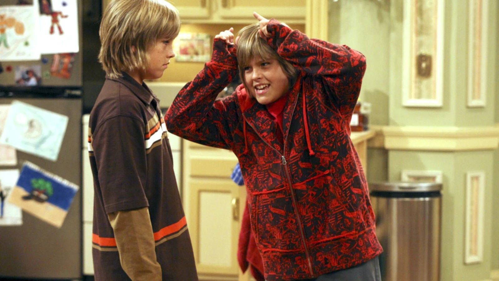 Dylan y Cole Sprouse como Zack y Cody
