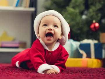 Bebé vestido de Papá Noel Bebé vestido de Papá Noel