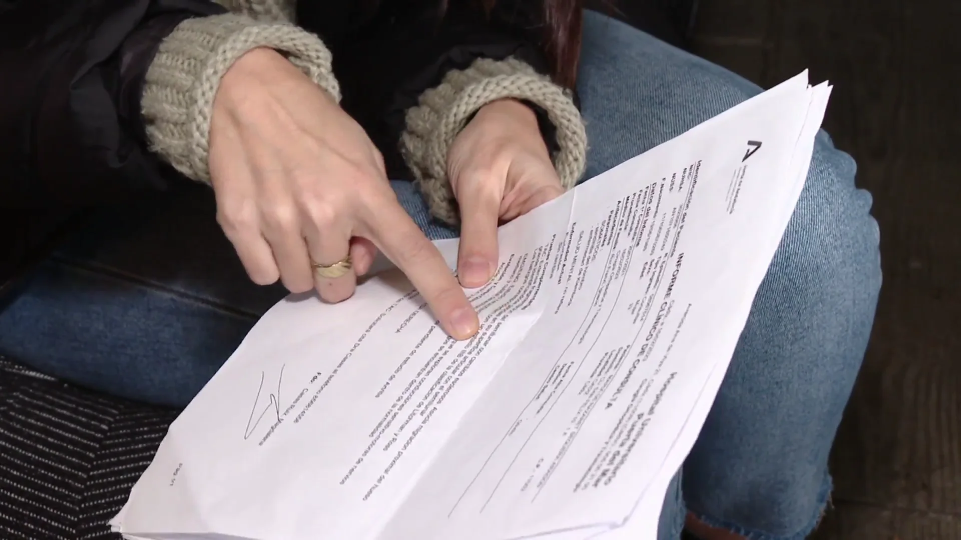 Documentación de la mujer que lleva esperando seis años por una operación Documentación de la mujer que lleva esperando seis años por una operación