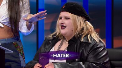 “Esty huele a gloria”: Cristina Pedroche da la cara por su invitada en Password