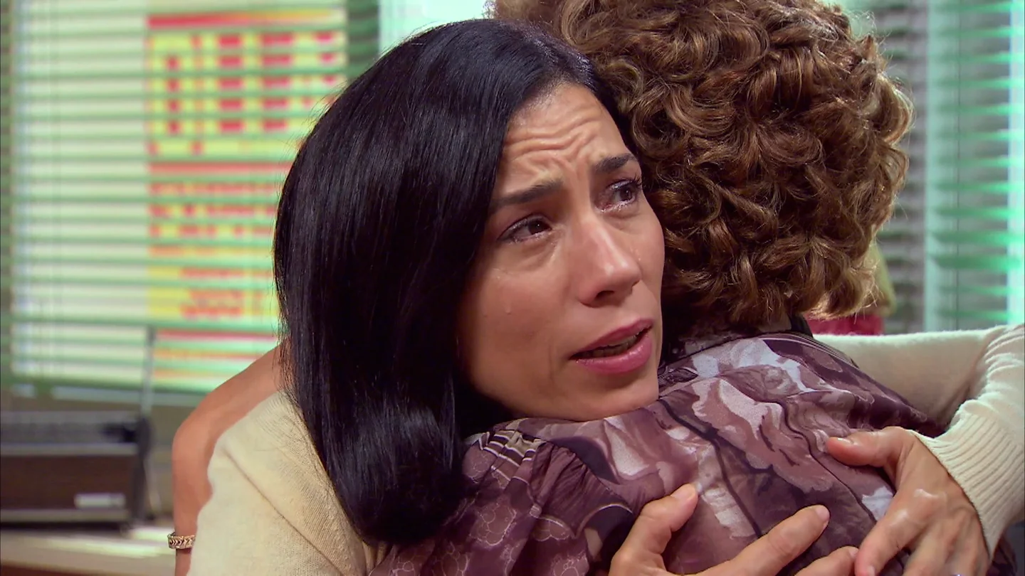Confesión Íntima: Manolita comparte su dolor con Benigna frente a la desgarradora situación de Malena Confesión Íntima: Manolita comparte su dolor con Benigna frente a la desgarradora situación de Malena