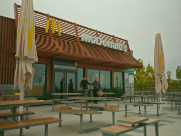 Joaquín y Dani García se encuentran en un McDonald's