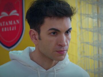 Tolga, decepcionado con Zehra tras pillarla robando... &iquest;le contar&aacute; por qu&eacute; lo ha hecho?
