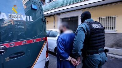 Detenido un profesor de árabe que captaba a menores para el Daesh en Madrid