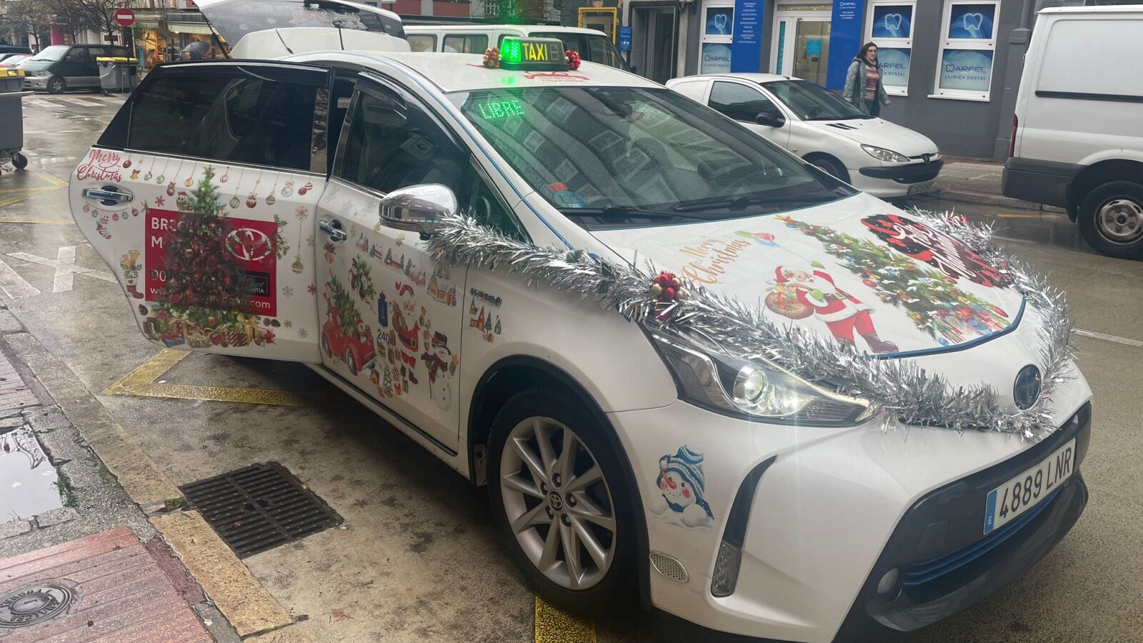 Any, la taxista de A Coruña que te traslada a la Navidad