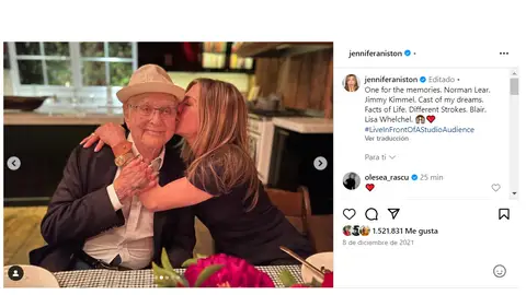 Jennifer Aniston con Norman Lear