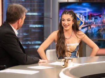 El dif&iacute;cil paso de Lola Lolita por el instituto: "Me gritaban, me dec&iacute;an cosas y me daba verg&uuml;enza"