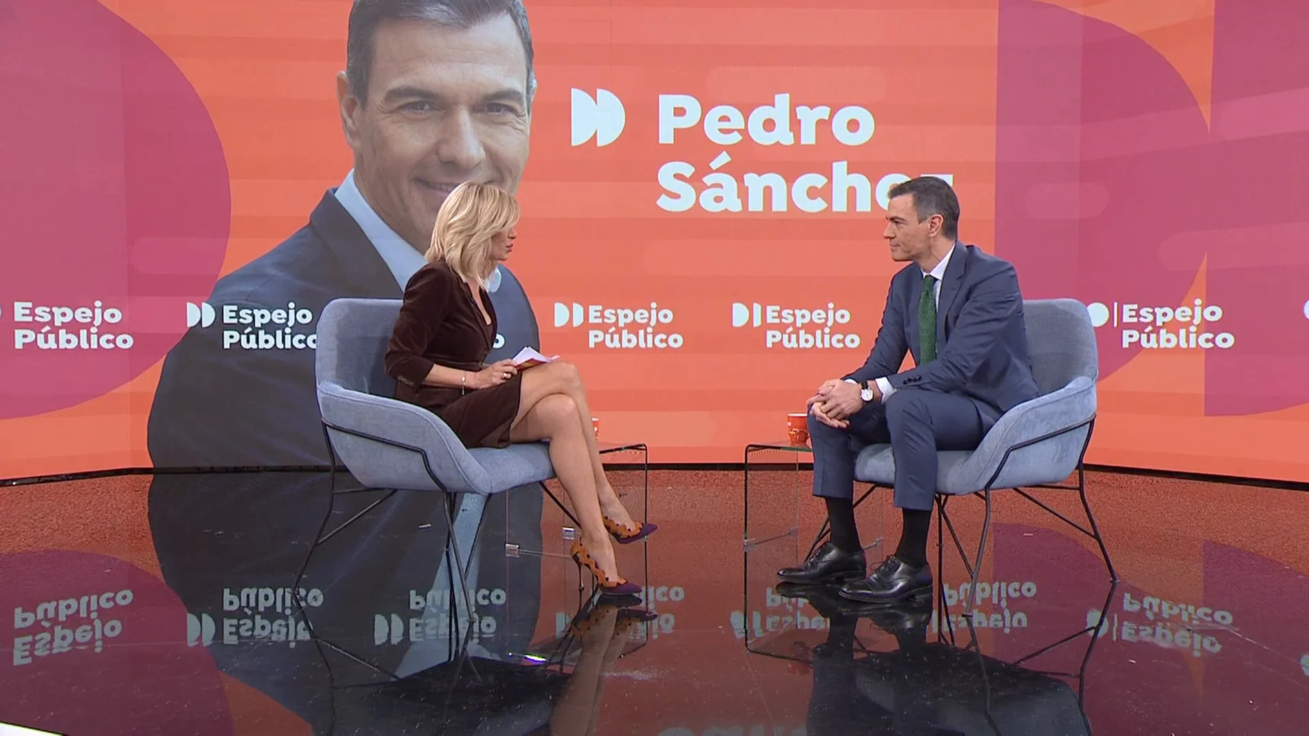 Entrevista a Pedro Sánchez en Espejo Público