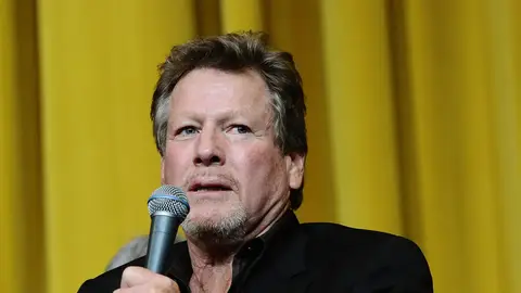 El actor Ryan O'Neal El actor Ryan O'Neal