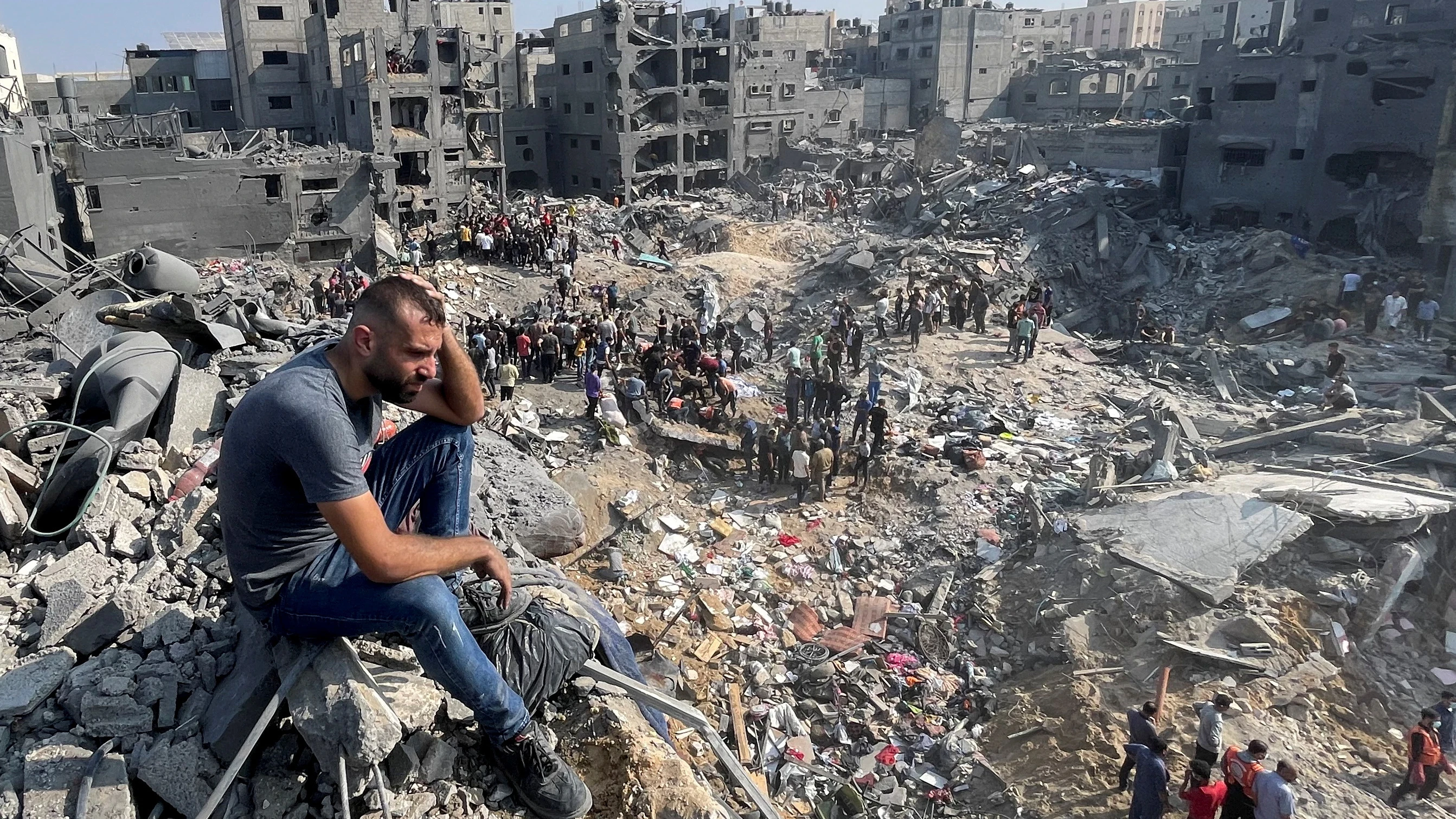 Se recrudecen los combates: La ofensiva israel&iacute; avanza implacable hacia el sur de la franja de Gaza
