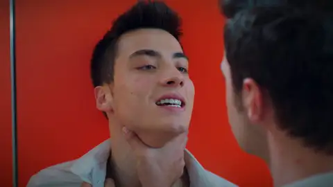 ¡Nuevo encontronazo entre Sarp y Ömer! "Sois unos pringados" ¡Nuevo encontronazo entre Sarp y Ömer! "Sois unos pringados"