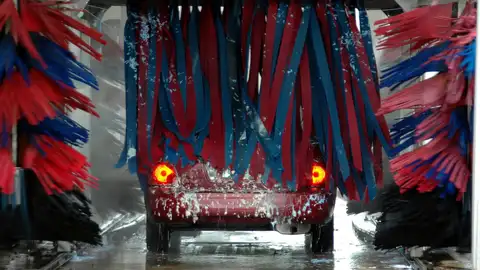 Un lavado de coches