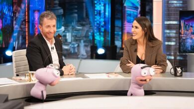 Malú se enfrenta a la inteligencia artificial en El Hormiguero: 