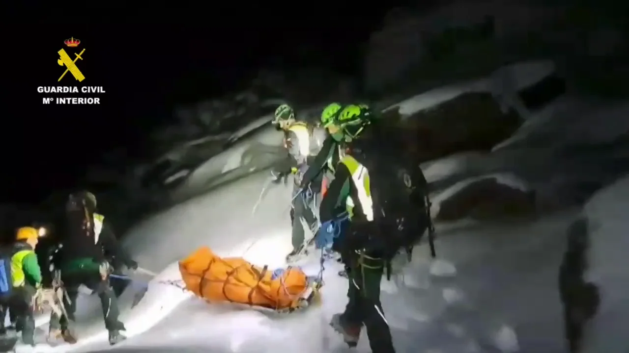 Muere un alpinista al sufrir una ca&iacute;da desde 70 metros en Granada